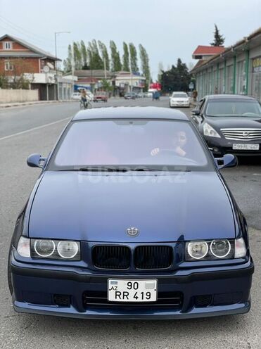 BMW 325 1993, 327,000 km - 2.5 l - Astara