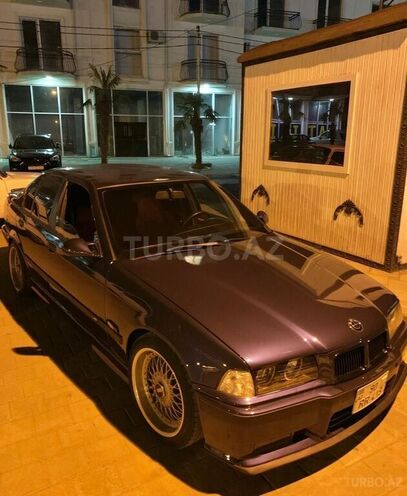 BMW 325 1993, 327,000 km - 2.5 l - Astara