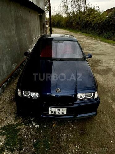 BMW 325 1993, 327,000 km - 2.5 l - Astara
