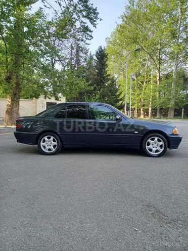 Mercedes C 220 1999, 140,000 km - 2.2 l - Mingəçevir
