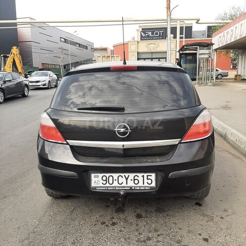 Opel Astra 2006, 130,000 km - 1.4 л - Bakı
