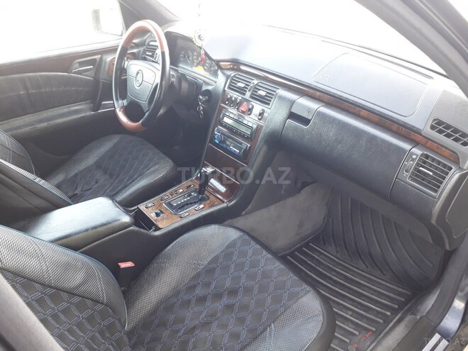Mercedes E 280 1996, 312,654 km - 2.8 l - Sumqayıt