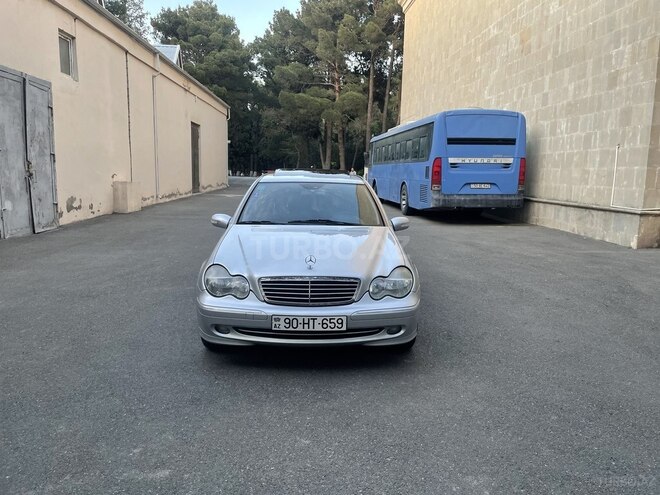 Mercedes C 200 2000, 236,000 km - 2.0 л - Sumqayıt