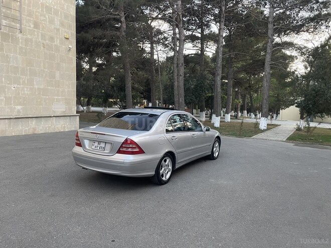 Mercedes C 200 2000, 236,000 km - 2.0 л - Sumqayıt