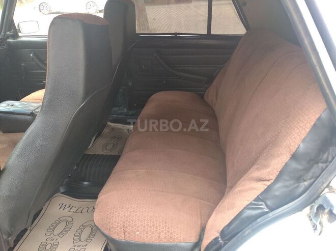 LADA (VAZ) 2107 2005, 87,707 km - 1.6 l - Naftalan