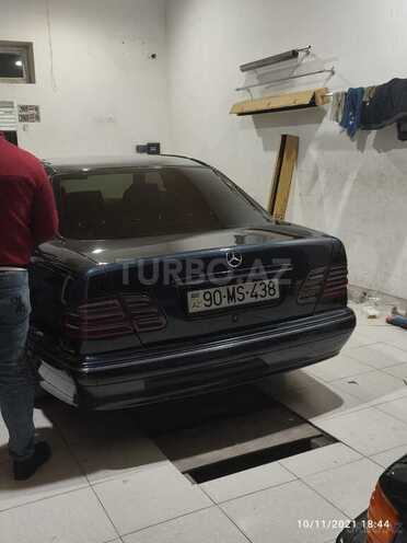 Mercedes E 200 2000, 539,130 km - 2.0 l - Şirvan