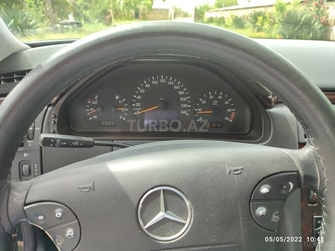 Mercedes E 200 2000, 539,130 km - 2.0 l - Şirvan
