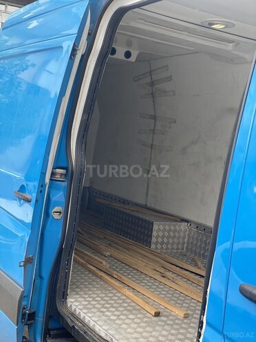 Mercedes Sprinter 516 2013, 366,435 km - 2.2 l - Bakı