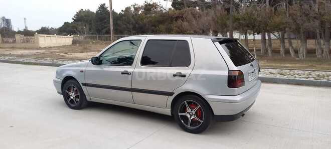 Volkswagen Golf 1997, 255,232 km - 1.8 l - Sumqayıt