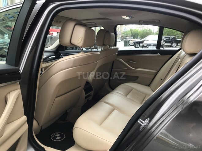 BMW 523 2010, 260,000 km - 3.0 l - Bakı