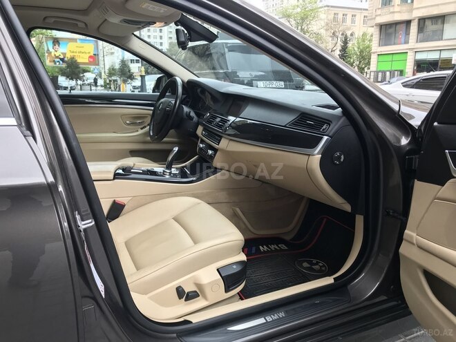 BMW 523 2010, 260,000 km - 3.0 l - Bakı