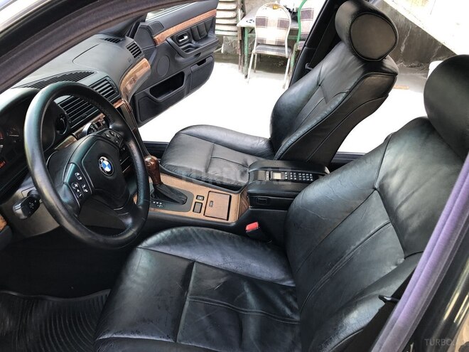 BMW 728 2000, 532,000 km - 2.8 l - Bakı