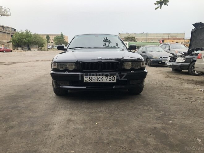 BMW 728 2000, 532,000 km - 2.8 l - Bakı