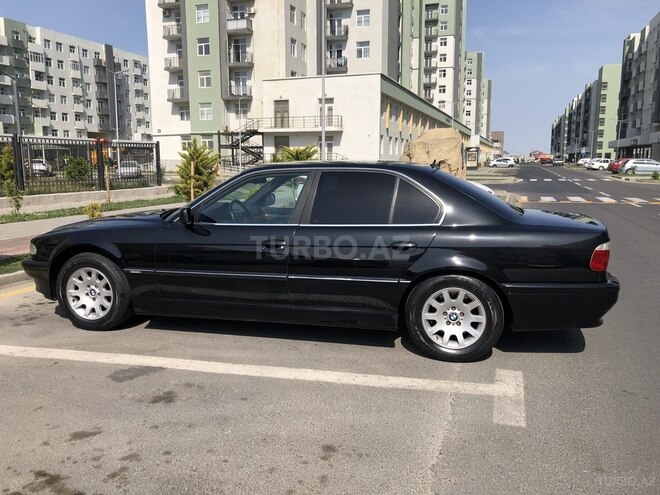 BMW 728 2000, 532,000 km - 2.8 l - Bakı