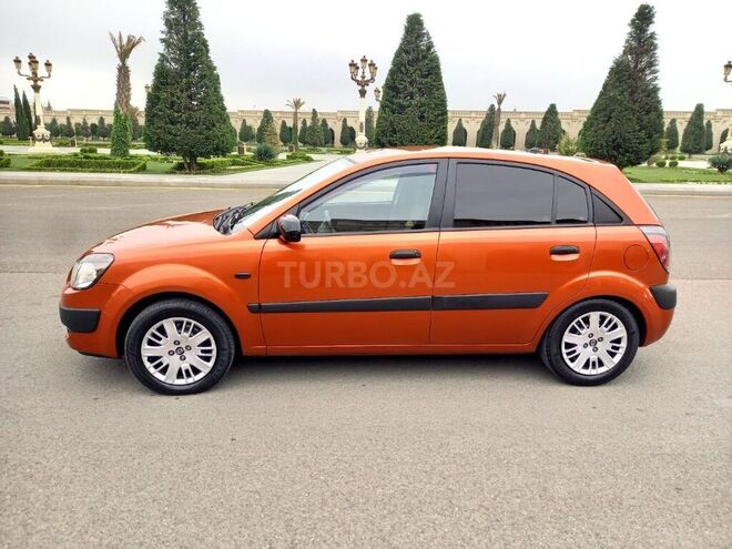 Kia Rio 2009, 239,976 km - 1.4 л - Bakı