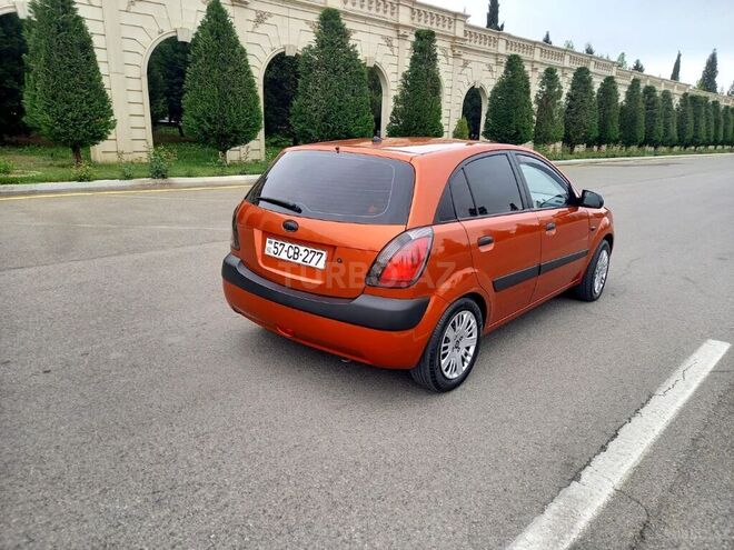 Kia Rio 2009, 239,976 km - 1.4 л - Bakı