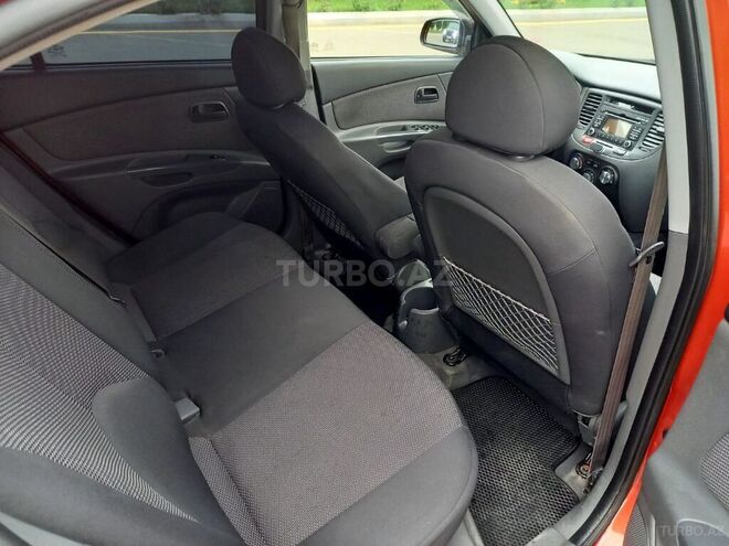 Kia Rio 2009, 239,976 km - 1.4 л - Bakı