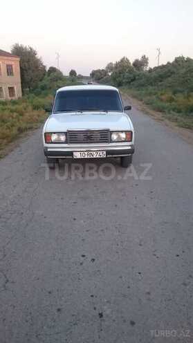 LADA (VAZ) 2107 2006, 175,000 km - 1.6 l - Saatlı