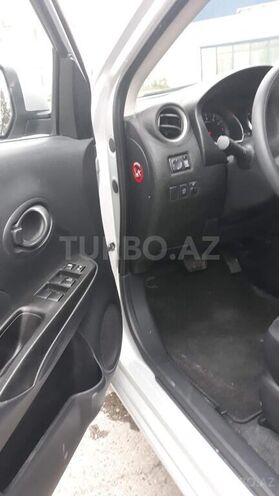 Nissan Sunny 2016, 39,000 km - 1.2 l - Bakı