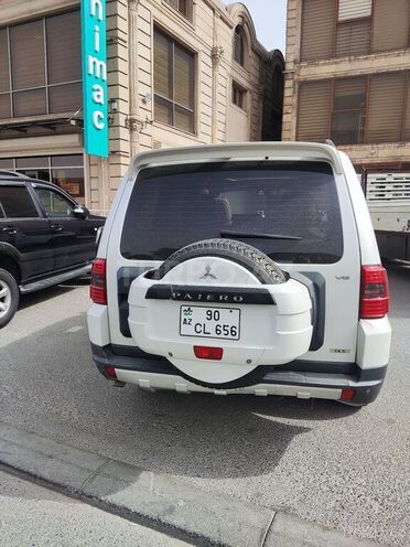 Mitsubishi Pajero 2007, 340,000 km - 3.0 l - Bakı