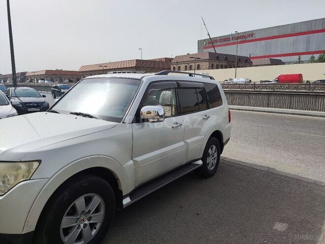 Mitsubishi Pajero 2007, 340,000 km - 3.0 l - Bakı