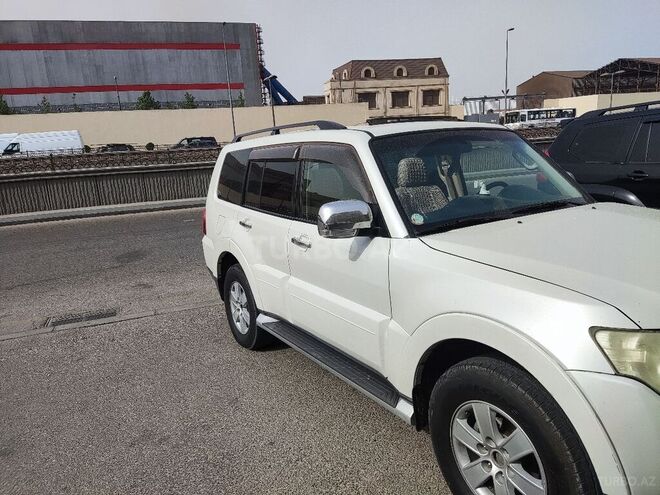Mitsubishi Pajero 2007, 340,000 km - 3.0 l - Bakı