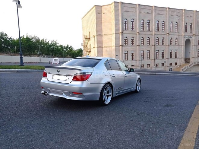 BMW 525 2003, 123,000 km - 2.5 l - Bakı