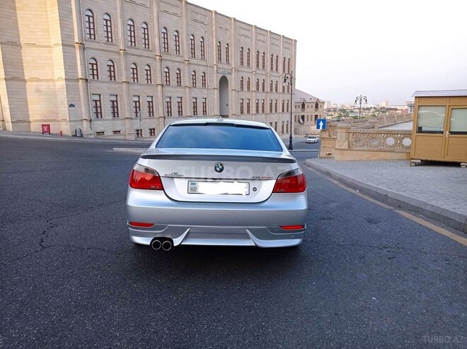 BMW 525 2003, 123,000 km - 2.5 l - Bakı