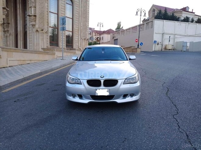 BMW 525 2003, 123,000 km - 2.5 l - Bakı