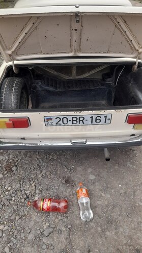 LADA (VAZ) 21011 1984, 100,000 km - 1.5 л - Gəncə