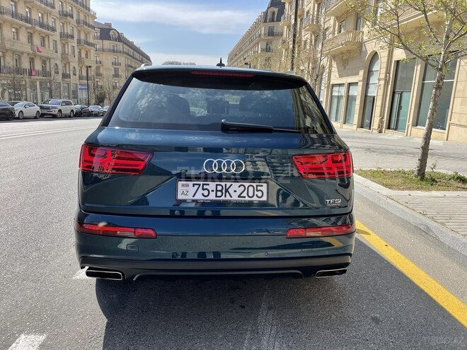 Audi Q7 2018, 55,000 km - 2.0 l - Bakı