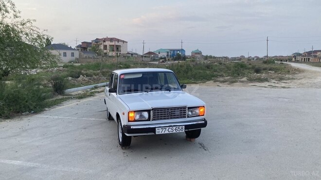 LADA (VAZ) 2107 2005, 80,000 km - 1.6 l - Bakı