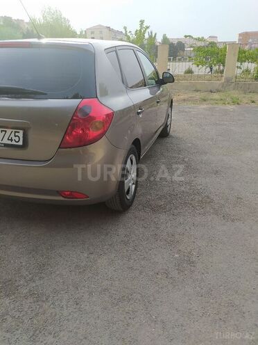 Kia Ceed 2007, 240,000 km - 1.4 l - Sumqayıt