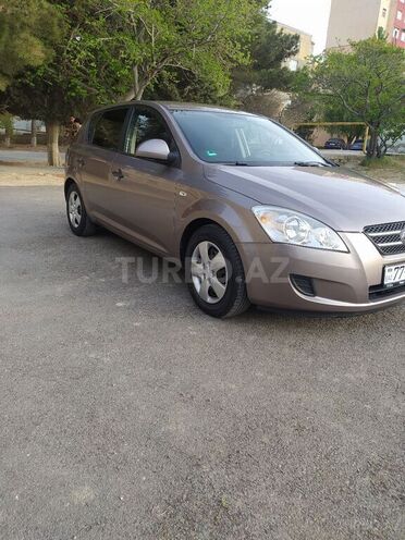 Kia Ceed 2007, 240,000 km - 1.4 l - Sumqayıt