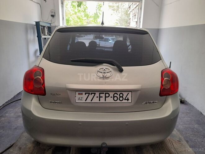 Toyota Auris 2008, 172,500 km - 1.4 l - Bakı