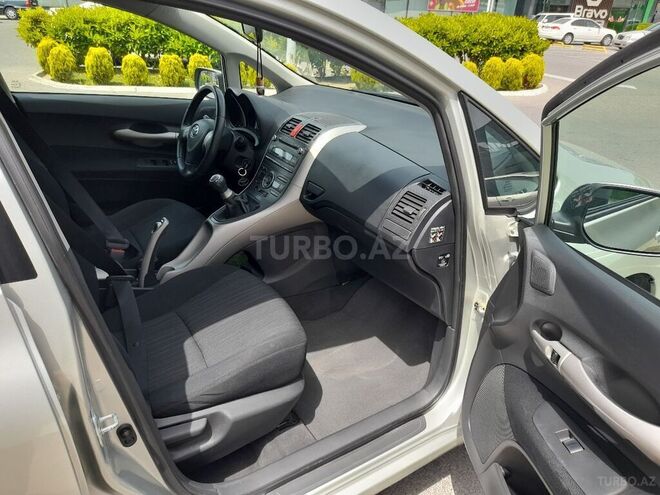 Toyota Auris 2008, 172,500 km - 1.4 l - Bakı