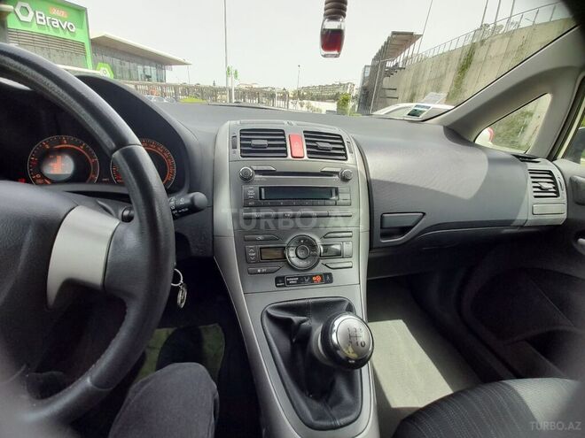 Toyota Auris 2008, 172,500 km - 1.4 l - Bakı