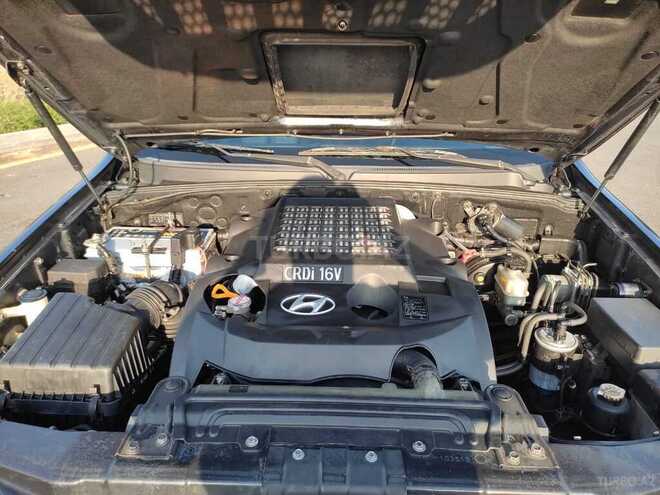 Hyundai Terracan 2003, 220,000 km - 2.9 l - Qax
