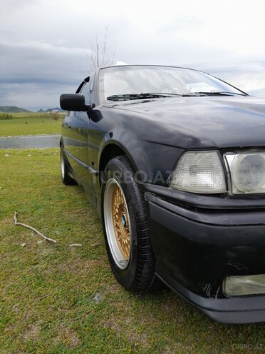 BMW 318 1996, 364,640 km - 1.8 л - Sumqayıt