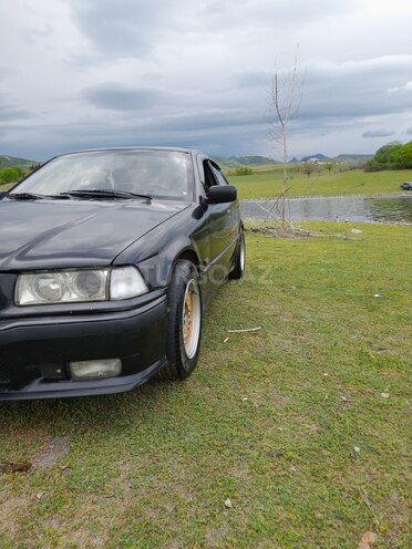 BMW 318 1996, 364,640 km - 1.8 л - Sumqayıt