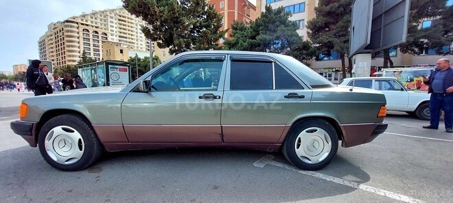 Mercedes 190 1990, 327,750 km - 1.8 l - Bakı
