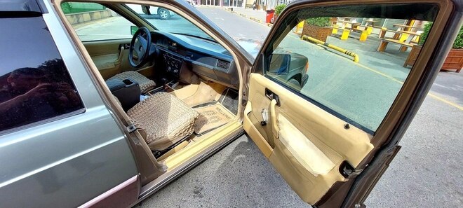 Mercedes 190 1990, 327,750 km - 1.8 l - Bakı