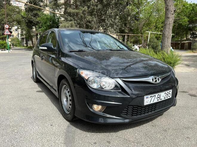 Hyundai i30 2011, 166,000 km - 1.6 l - Bakı
