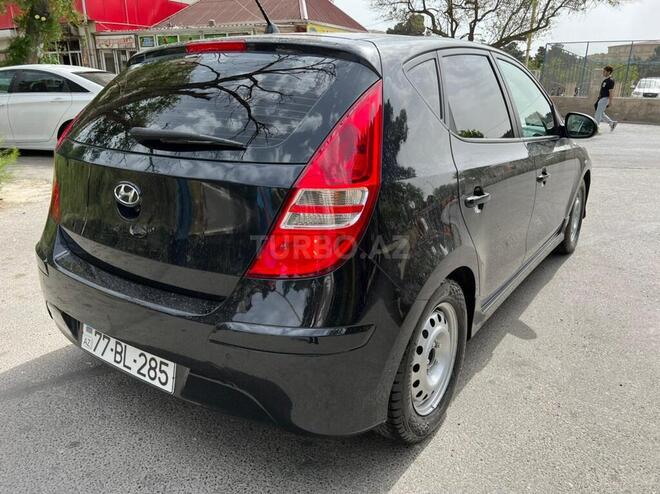 Hyundai i30 2011, 166,000 km - 1.6 l - Bakı