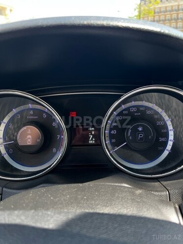 Hyundai Sonata 2011, 193,000 km - 2.4 l - Bakı