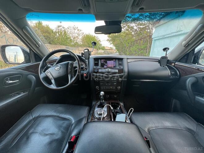 Nissan Patrol 2012, 168,000 km - 5.6 l - Bakı