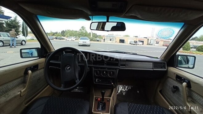 Mercedes 190 1989, 300,000 km - 2.0 л - Bakı