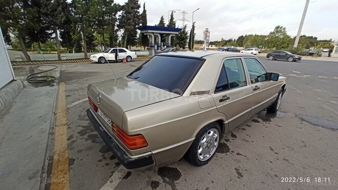 Mercedes 190 1989, 300,000 km - 2.0 л - Bakı