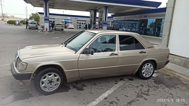 Mercedes 190 1989, 300,000 km - 2.0 л - Bakı