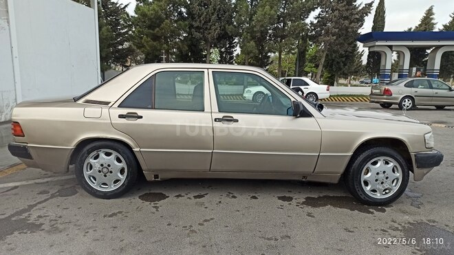 Mercedes 190 1989, 300,000 km - 2.0 л - Bakı